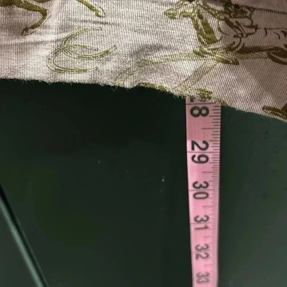 Ariat Bandit Town Horse roping print, scoop neck, long sleeve soft stretch top - Picture 7 of 10